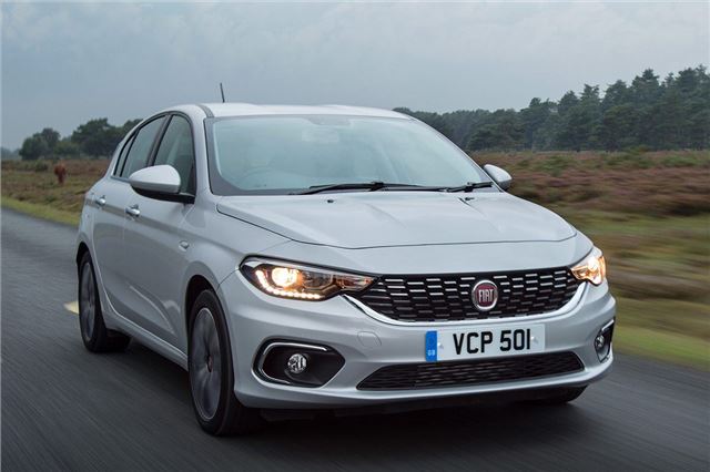 FIAT Tipo 2016 - Car Review - Driving | Honest John