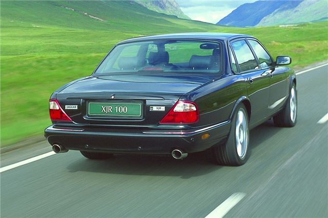 Jaguar XJ8 and XJR8 (X308) - Classic Car Review | Honest John