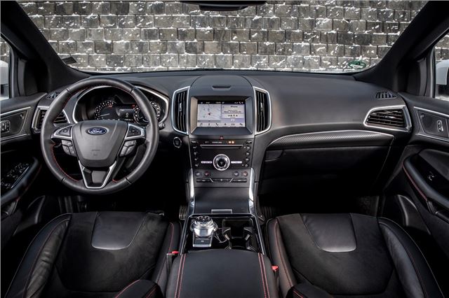 Ford Edge 2016 - Car Review - Interior | Honest John