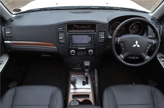 Mitsubishi Shogun 2007 - Car Review - Interior | Honest John