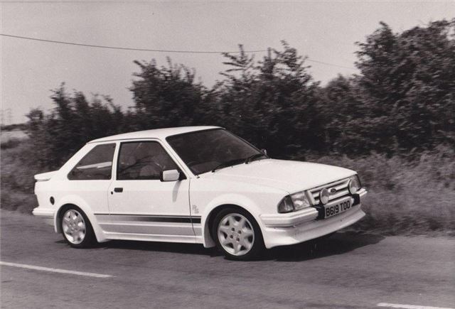 Ford Escort Rs Turbo Classic Car Review Honest John