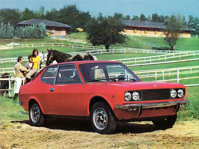 Fiat~128~Sport~Coupe~(1)