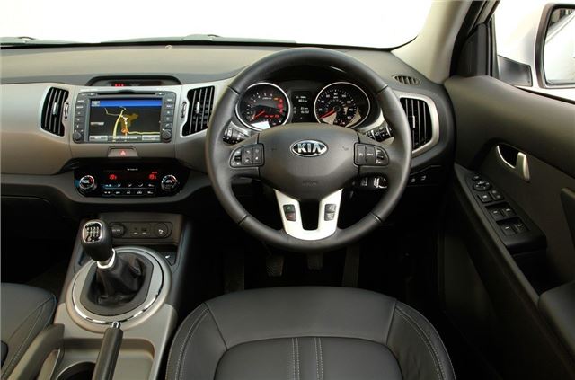 KIA Sportage 2010 - Car Review - Interior | Honest John