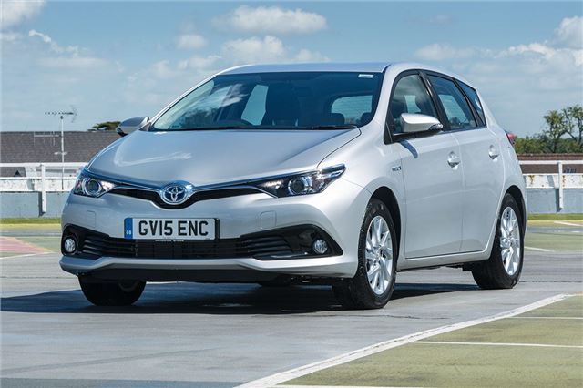 Toyota Auris Hybrid 15 Road Test Road Tests Honest John