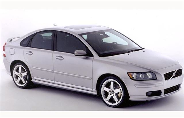 Volvo S40 2003 Road Test | Road Tests | Honest John