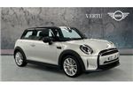 2022 MINI Hatchback