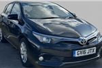 2016 Toyota Auris