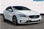 2017 Volvo V40