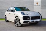 2022 Porsche Cayenne