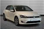 2017 Volkswagen Golf GTE