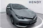 2017 Toyota Auris