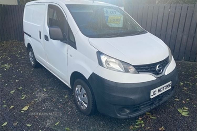 Nissan panel vans for sale clearance