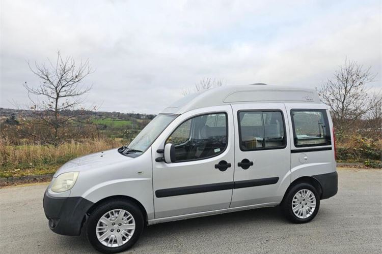 Fiat doblo camper van online