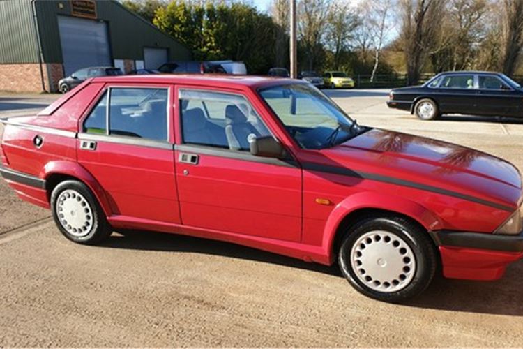 Alfa Romeo 75 Classic Cars For Sale Classic Cars For Sale Honest John