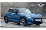 2021 MINI Hatchback 5dr 1.5 Cooper Exclusive 5dr Auto