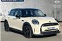 2022 MINI Hatchback 5dr 1.5 Cooper Classic 5dr Auto