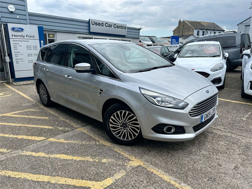 2019 Ford S-MAX