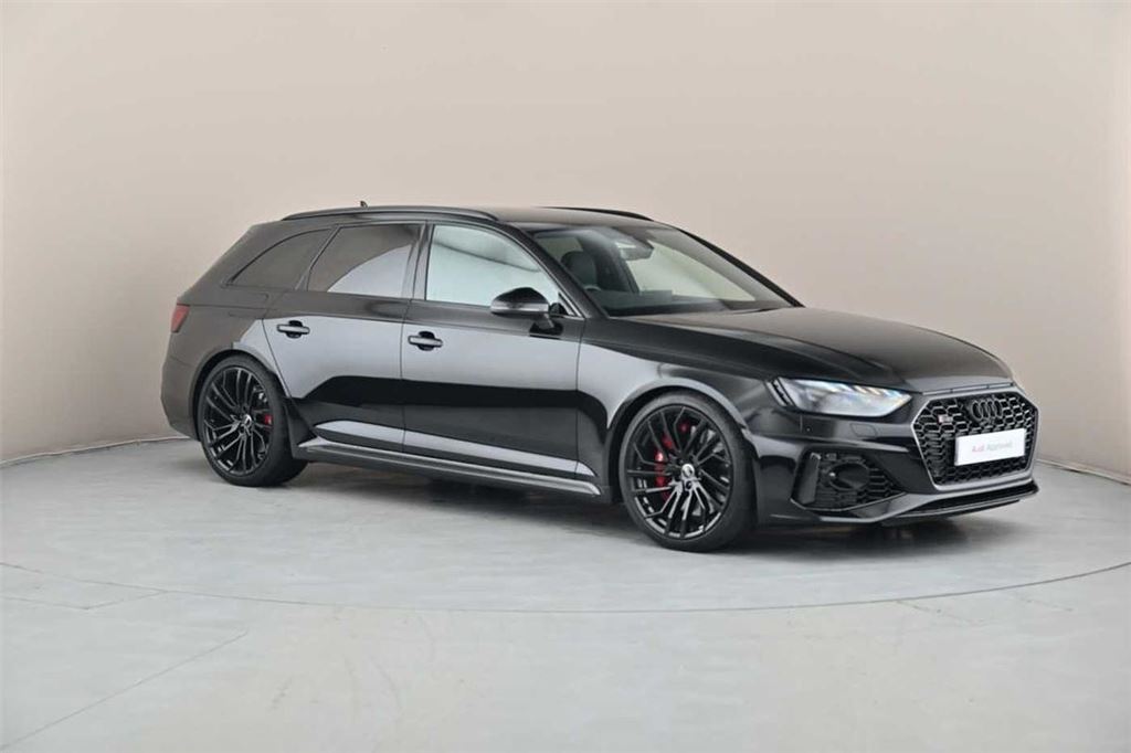 2023 Audi RS4
